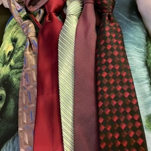 5 assorted Mens Ties
